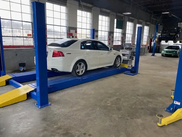 Image of Touba's Vehicle Inspection Station in Reading.